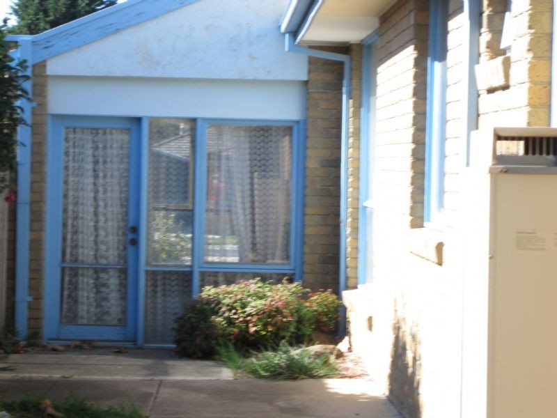 86 Bridgewater Rd, Craigieburn VIC 3064