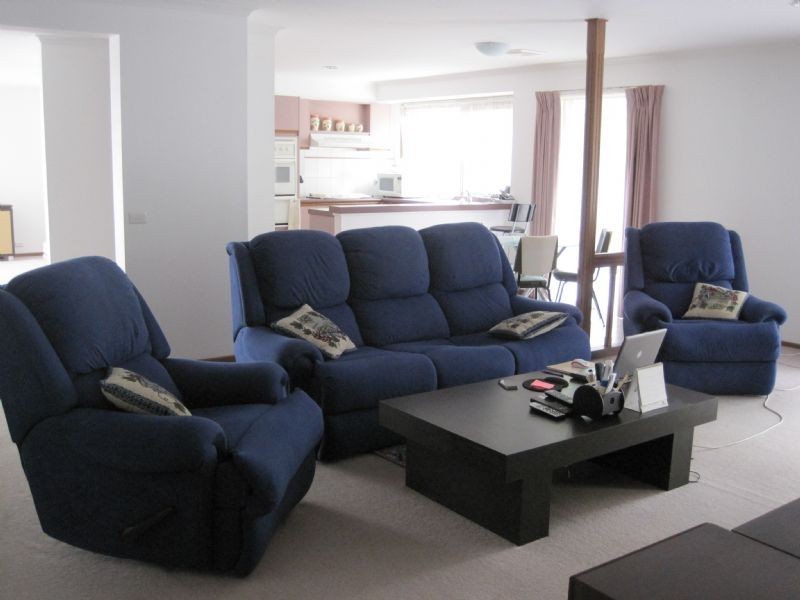 5 Cannes Court, Greenvale VIC 3059