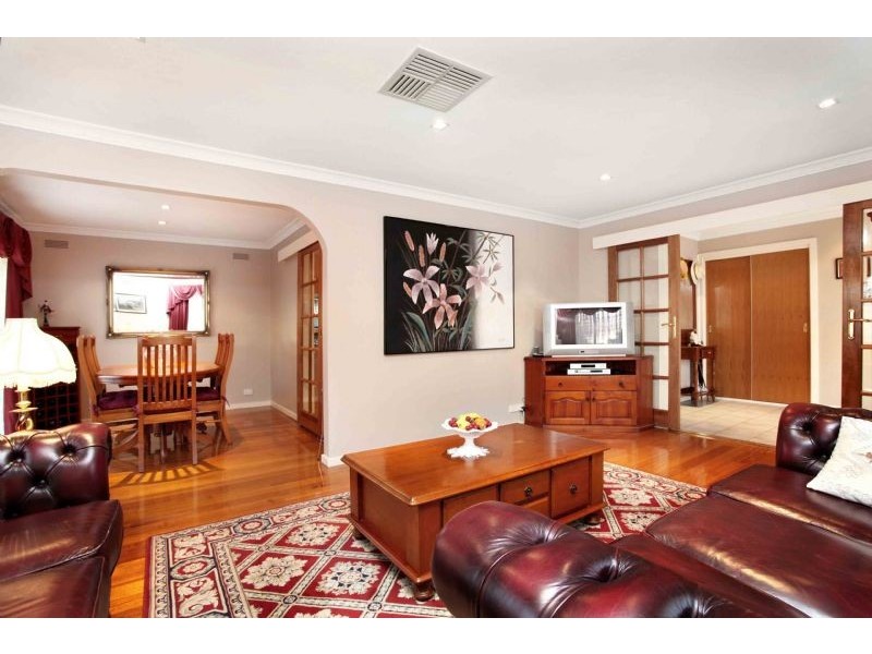 31 Shawlands Drive, Tullamarine VIC 3043