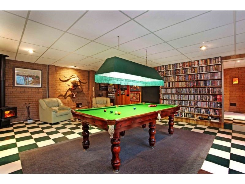 31 Shawlands Drive, Tullamarine VIC 3043