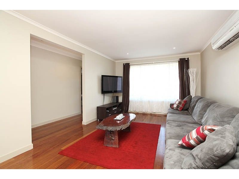 103 Carrick Drive, Gladstone Park VIC 3043
