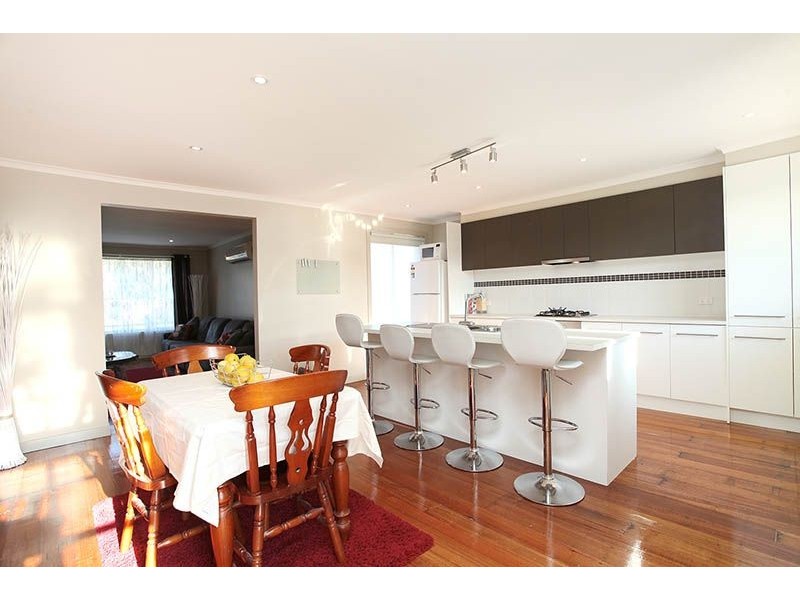 103 Carrick Drive, Gladstone Park VIC 3043