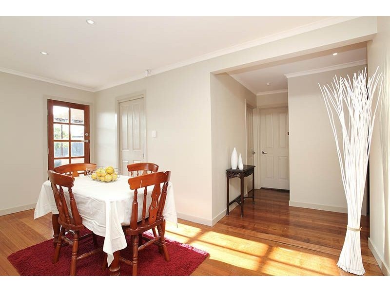 103 Carrick Drive, Gladstone Park VIC 3043