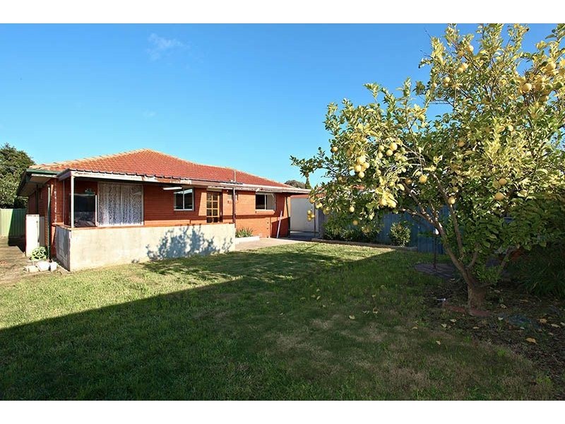 103 Carrick Drive, Gladstone Park VIC 3043