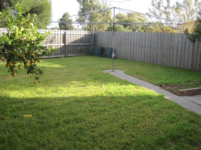 37 Bramcote Drive, Westmeadows VIC 3049
