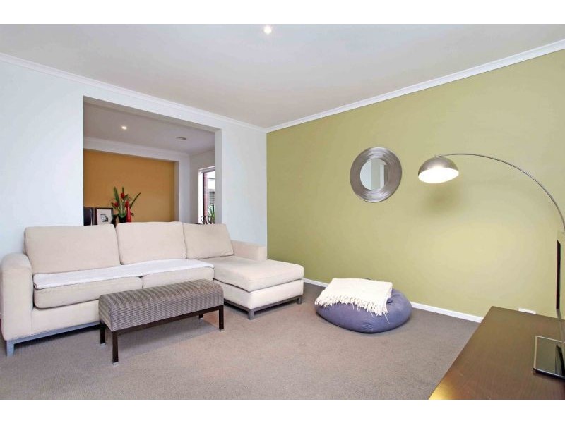 15 Gatehouse Drive, Attwood VIC 3049