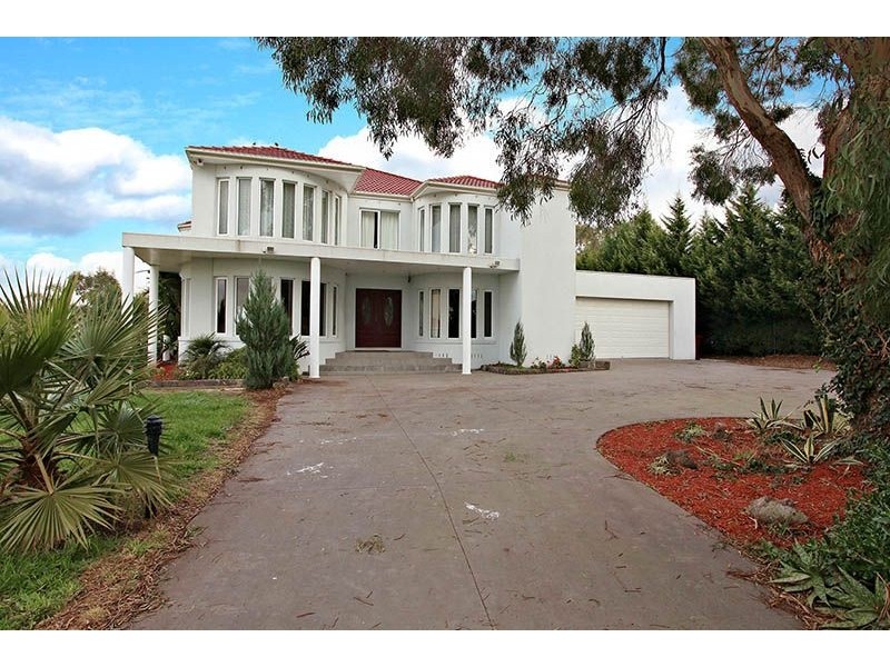 4 Cliveden Court, Greenvale VIC 3059