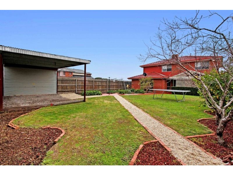 14 Piccadilly Court, Greenvale VIC 3059