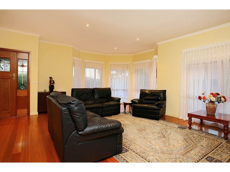 84 Kenny Street, Attwood VIC 3049