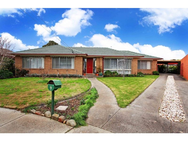 9 Abinger Court, Gladstone Park VIC 3043