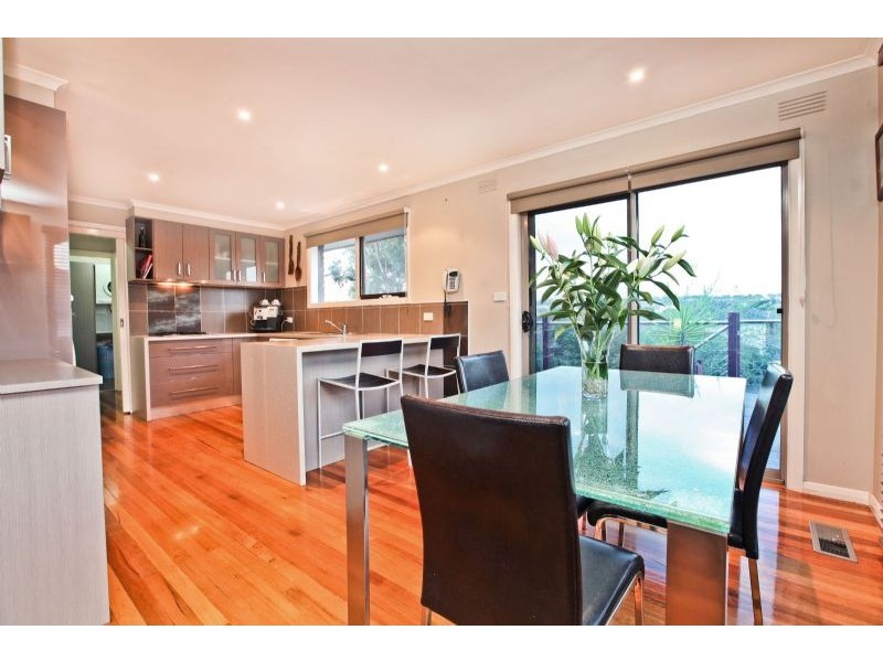 16 Ashford Crescent, Westmeadows VIC 3049