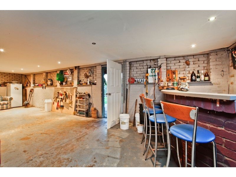 16 Ashford Crescent, Westmeadows VIC 3049