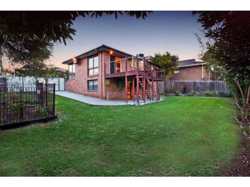 16 Ashford Crescent, Westmeadows VIC 3049