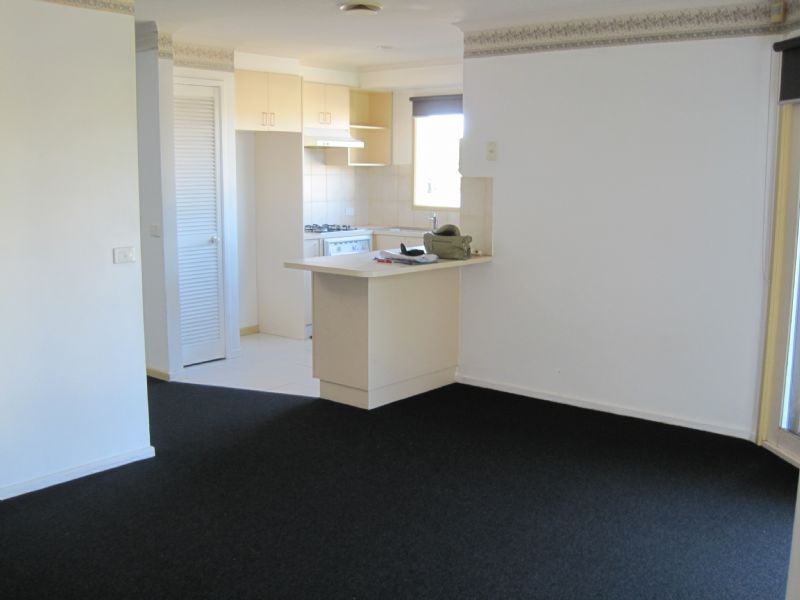 86 Bridgewater Road, Craigieburn VIC 3064