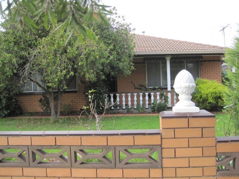 5 Felgate Close, Tullamarine VIC 3043