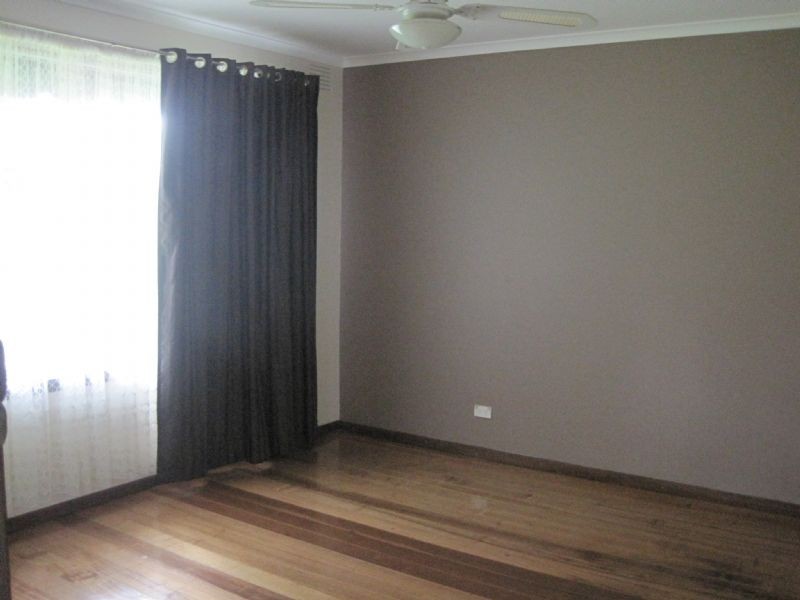 5 Felgate Close, Tullamarine VIC 3043