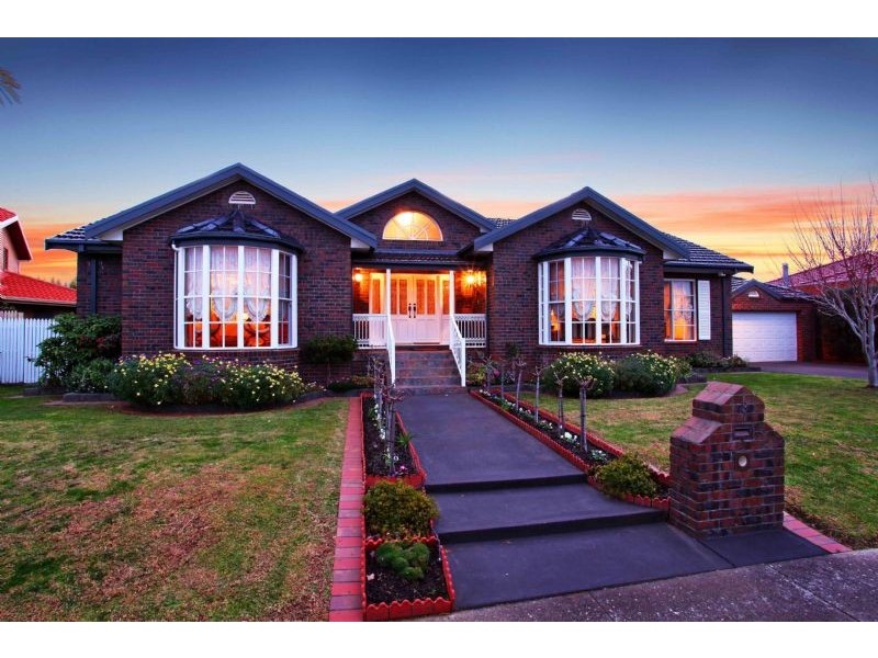 8 Boswell Court, Greenvale VIC 3059