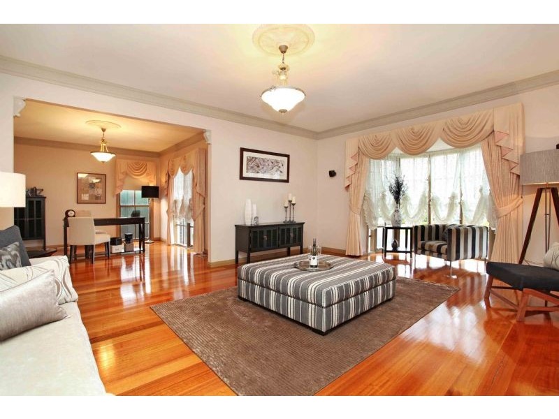 8 Boswell Court, Greenvale VIC 3059