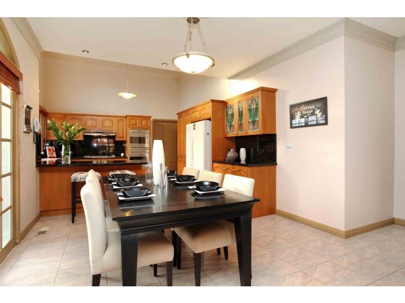 8 Boswell Court, Greenvale VIC 3059