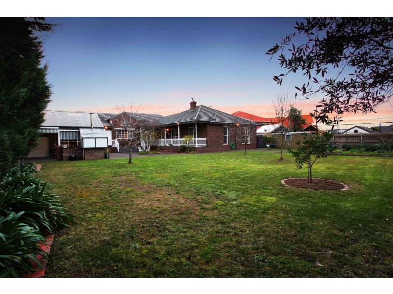 8 Boswell Court, Greenvale VIC 3059