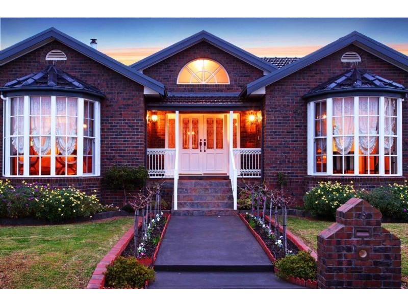 8 Boswell Court, Greenvale VIC 3059