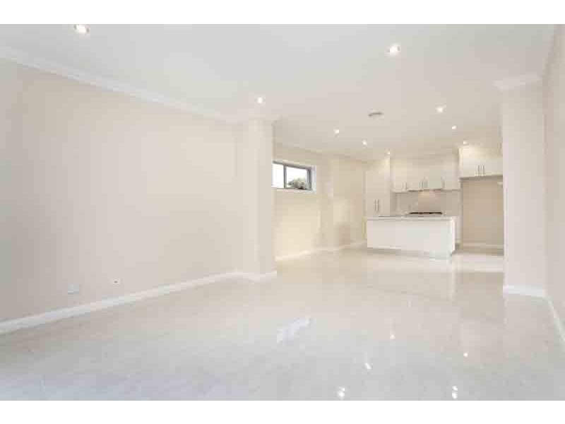 1/27 Waratah Avenue, Tullamarine VIC 3043