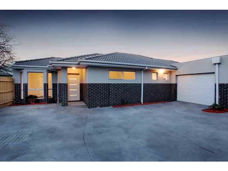 3/27 Waratah Avenue, Tullamarine VIC 3043