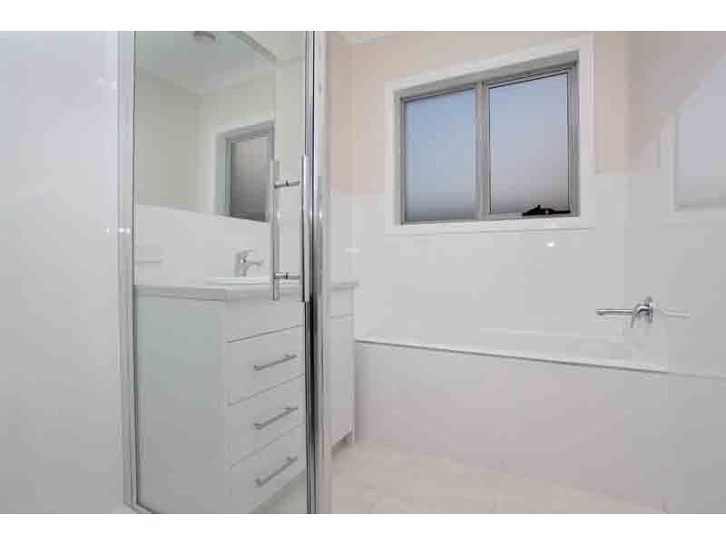 3/27 Waratah Avenue, Tullamarine VIC 3043