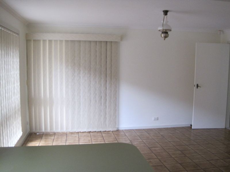 20 Hillcrest Drive, Westmeadows VIC 3049