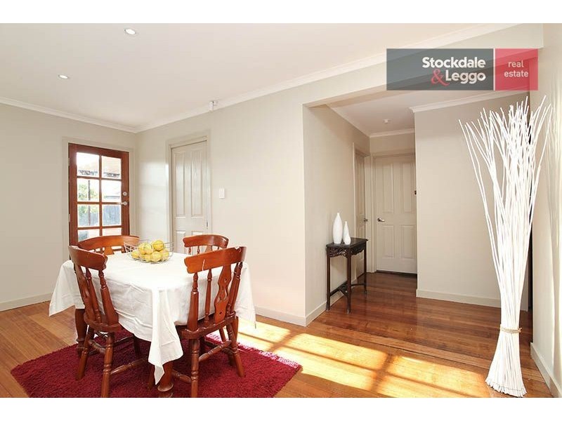 103 Carrick Drive, Gladstone Park VIC 3043