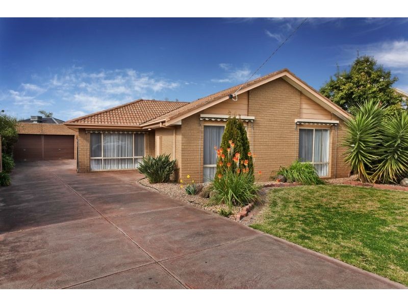 22 Simmington Circuit, Greenvale VIC 3059