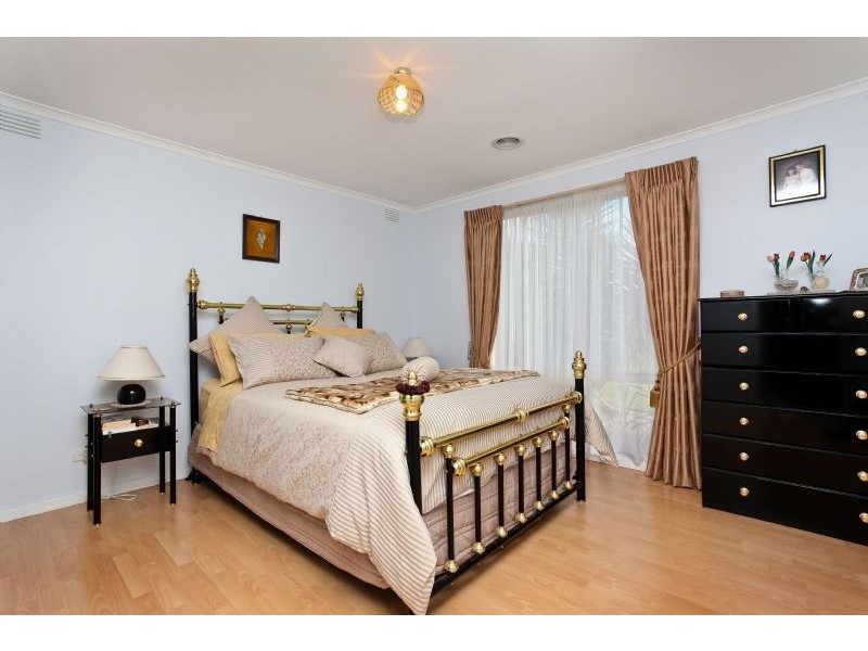 22 Simmington Circuit, Greenvale VIC 3059