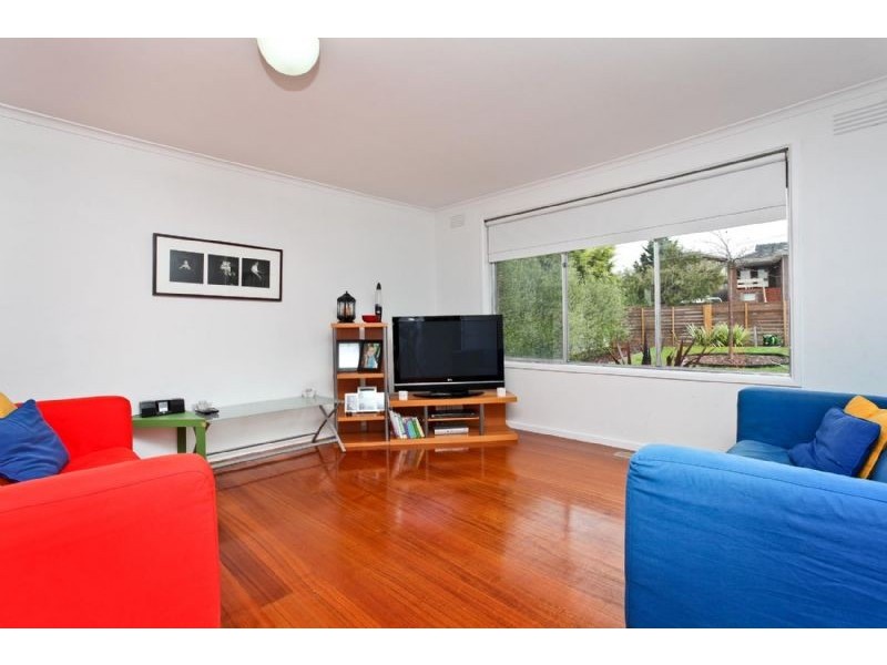 6 Dalton Place, Gladstone Park VIC 3043