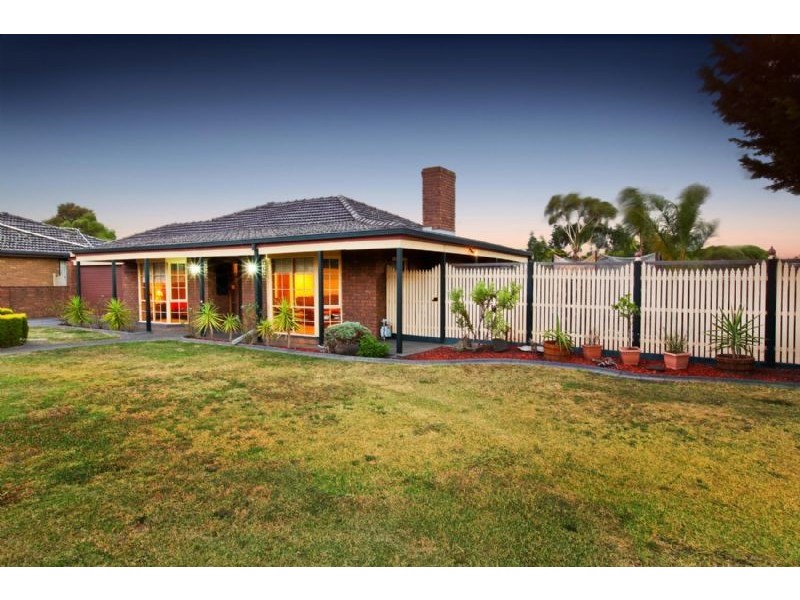 1 Overton Court, Greenvale VIC 3059