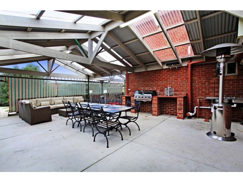 14 Piccadilly Court, Greenvale VIC 3059