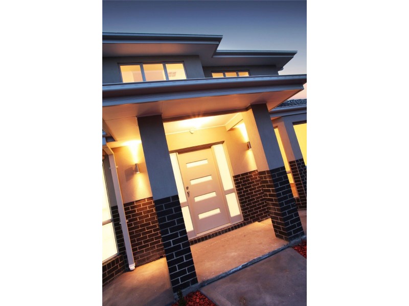 1/27 Waratah Avenue, Tullamarine VIC 3043