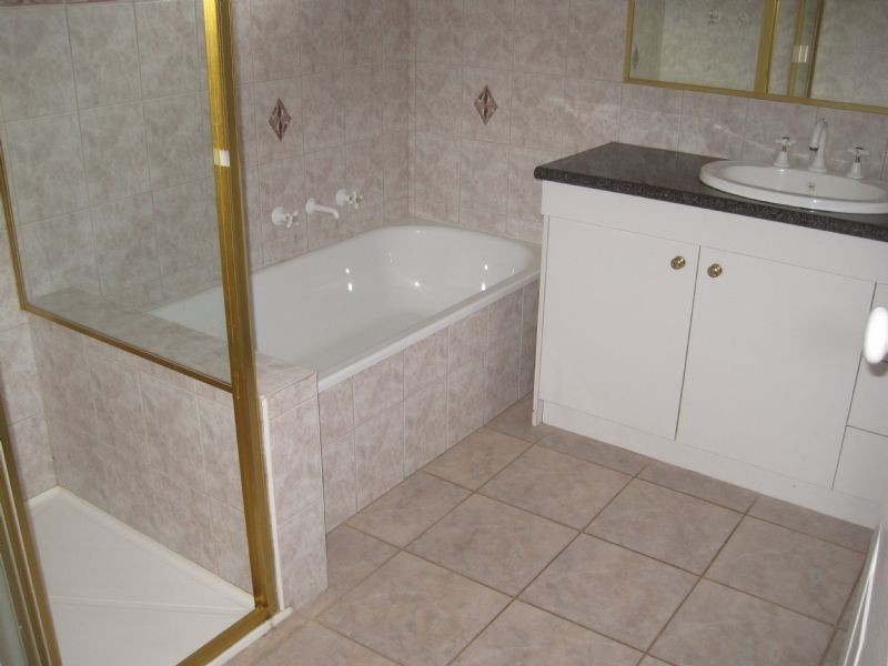 7 Mossgiel Avenue, Greenvale VIC 3059