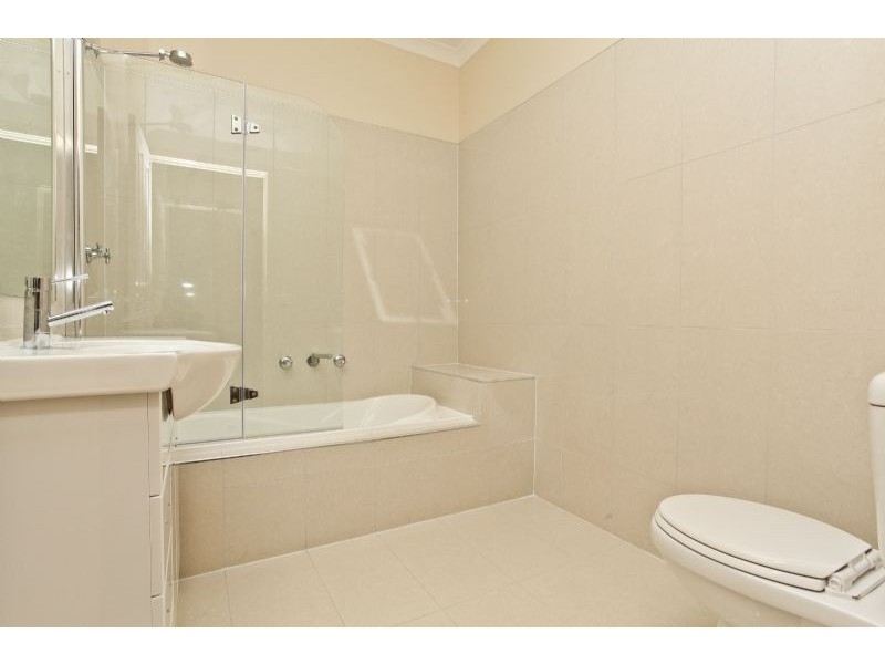 117 Erinbank Crescent, Westmeadows VIC 3049