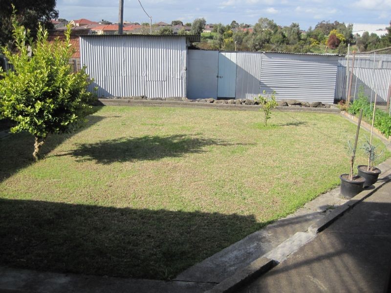 22 Pyalong Crescent, Dallas VIC 3047