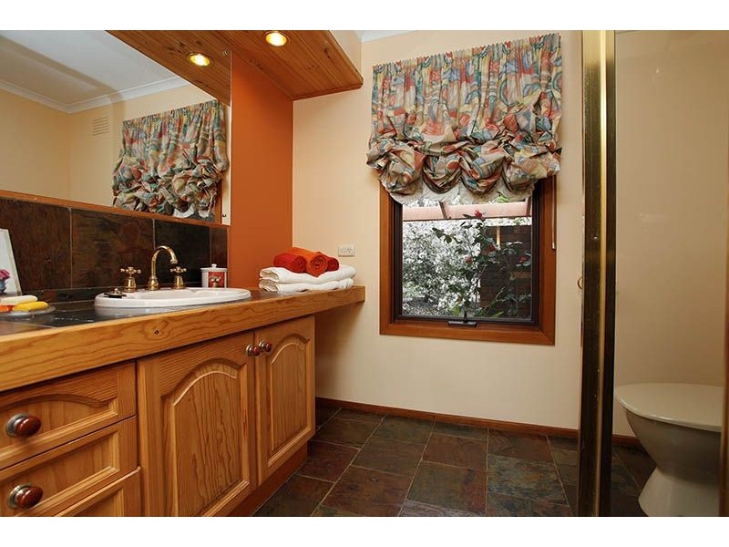 17 Queensferry Place, Greenvale VIC 3059