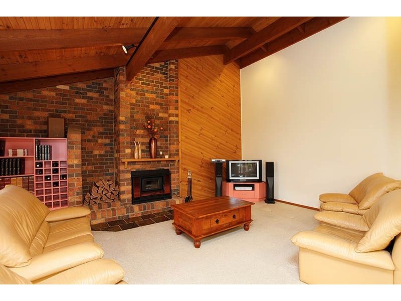 17 Queensferry Place, Greenvale VIC 3059