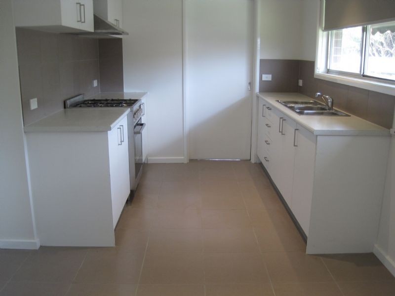 19 Parnell Crescent, Gladstone Park VIC 3043