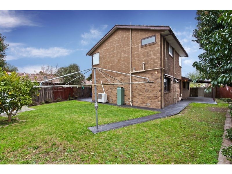54 Burnleigh Drive, Gladstone Park VIC 3043