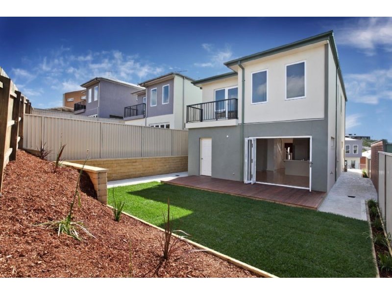 12 Birk Court, Gowanbrae VIC 3043