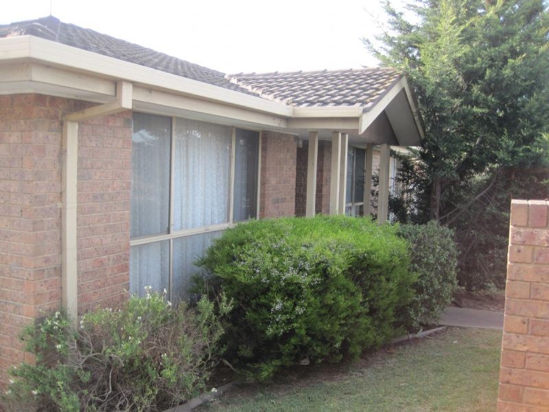 2/309 Mickleham Road, Westmeadows VIC 3049