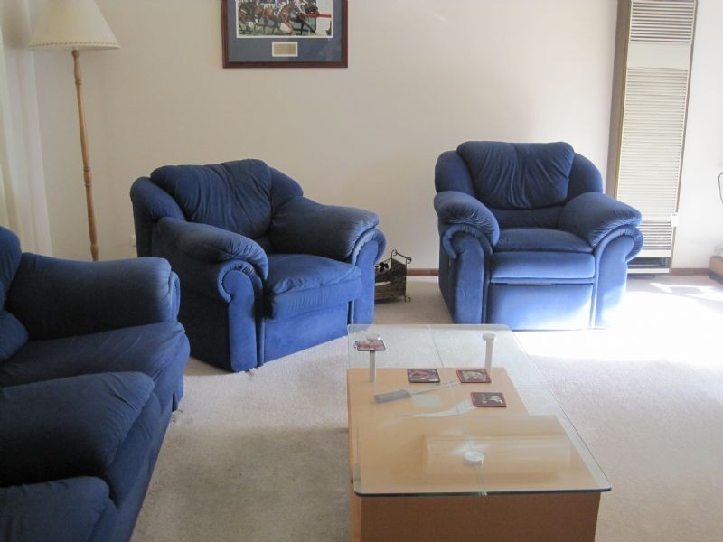 2/309 Mickleham Road, Westmeadows VIC 3049