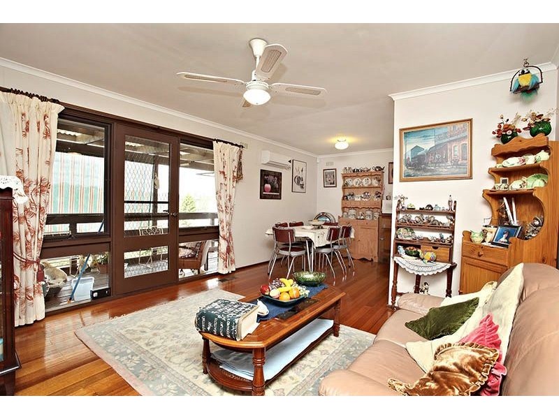 9 Eyre Street, Westmeadows VIC 3049