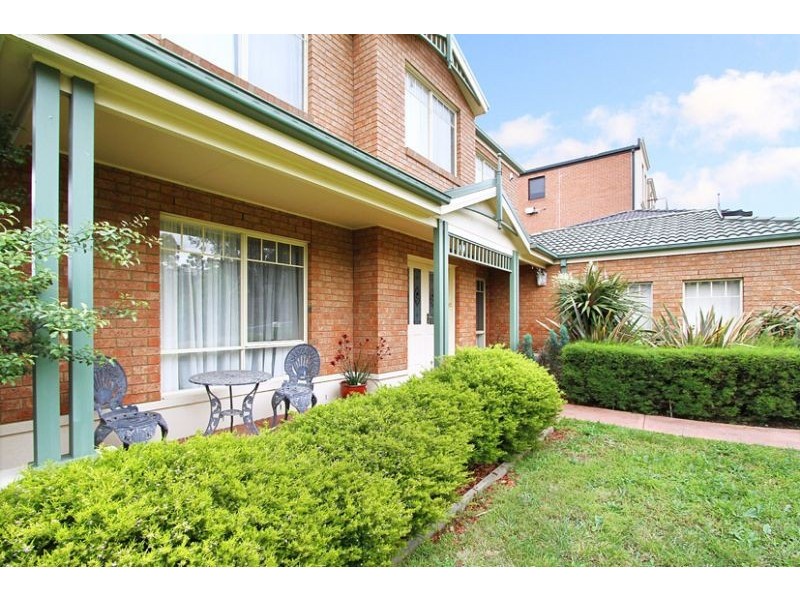 13 Marjon Court, Attwood VIC 3049