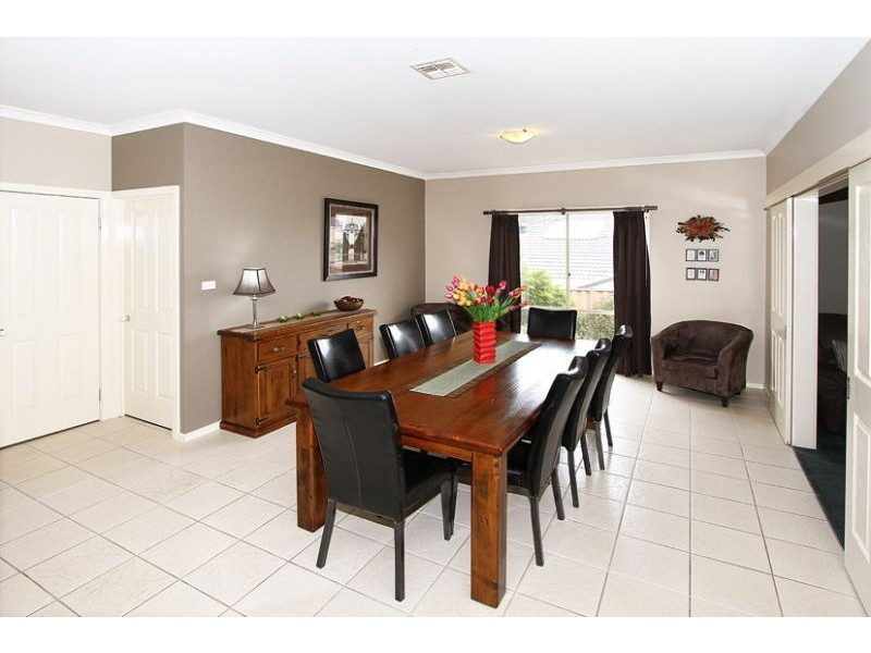 13 Marjon Court, Attwood VIC 3049