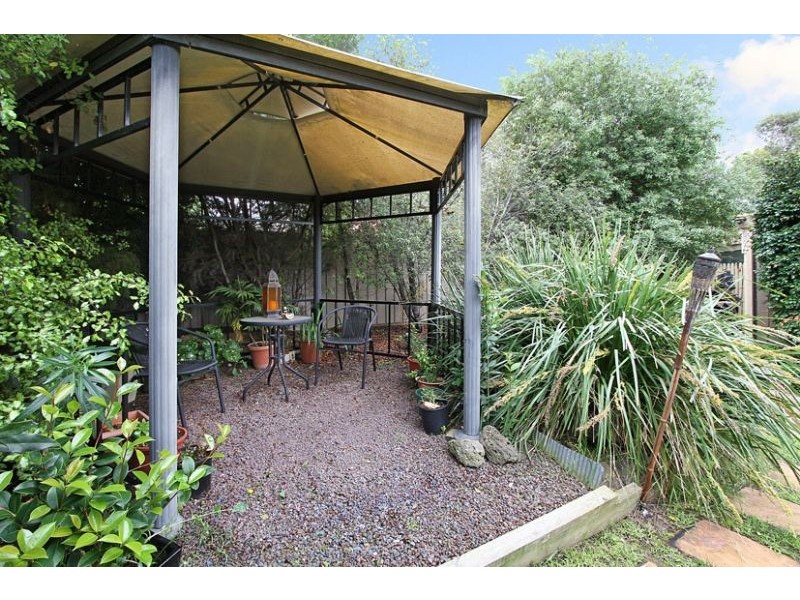 13 Marjon Court, Attwood VIC 3049